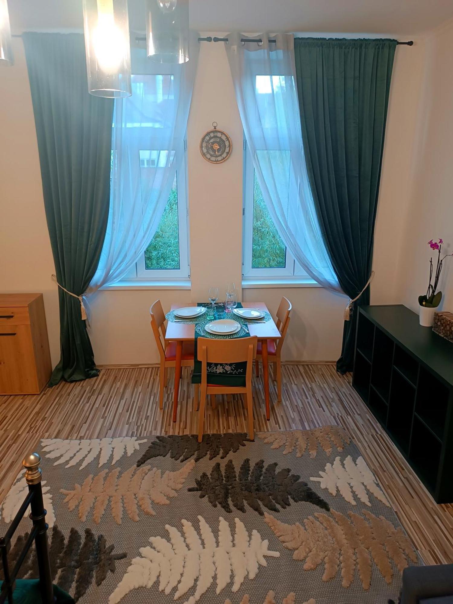 Family Apartments Center Of Muerzzuschlag Екстер'єр фото